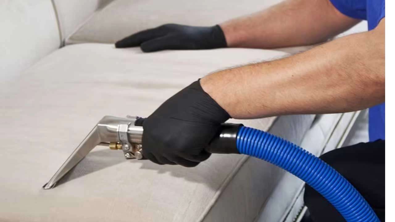 Turquoise carpet and sofa cleaning