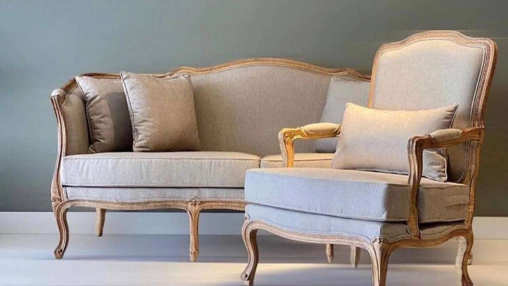 Amiri wooden products furniture