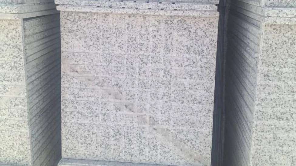 Sale of construction stone in Tarabi