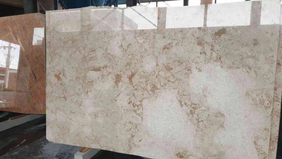 The building stone of Ghulam Shahi