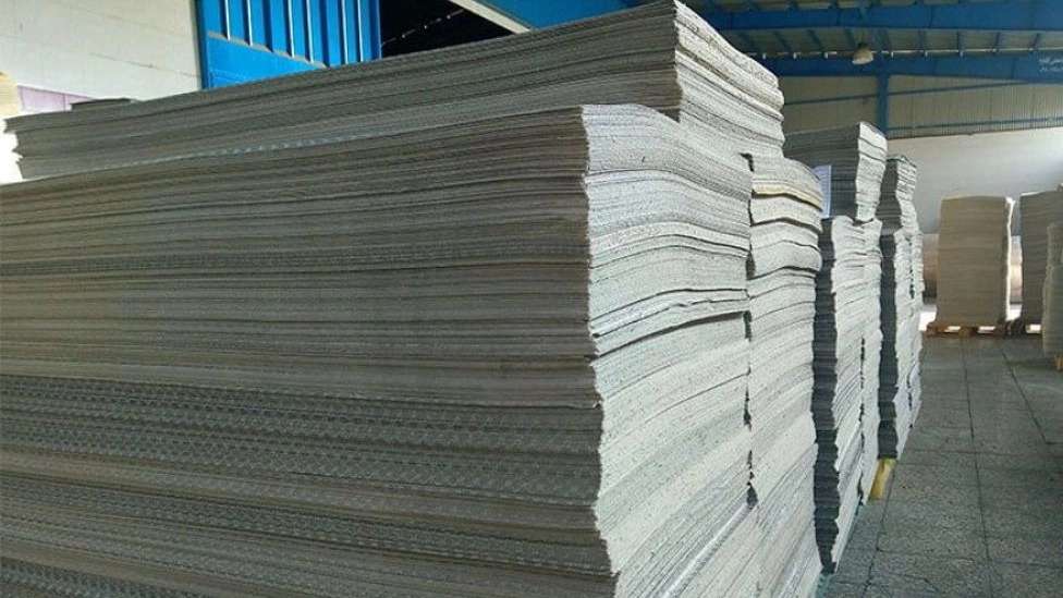 Cardboard and the right sanitary box