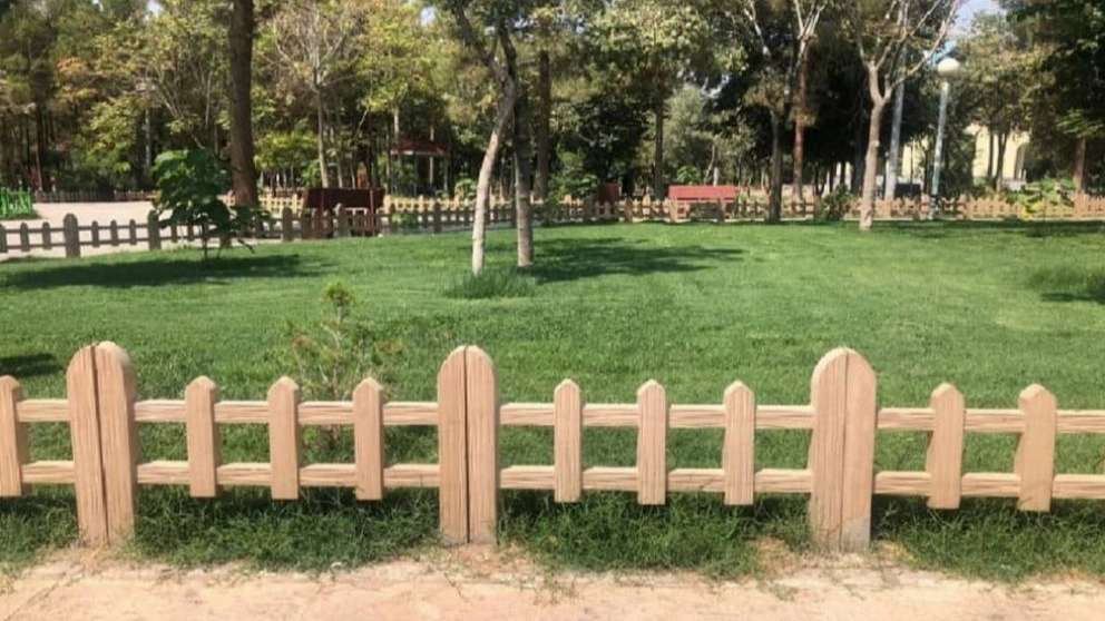 Khazli concrete fence