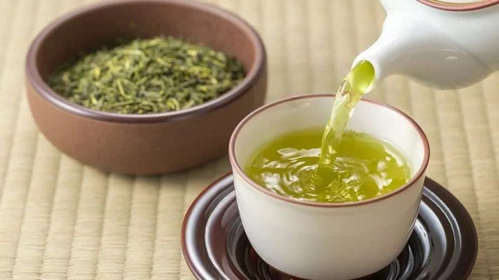 Authentic Iranian green tea
