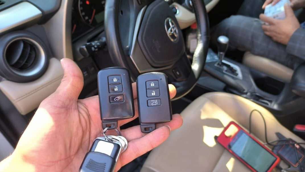 All kinds of modern keying remotes