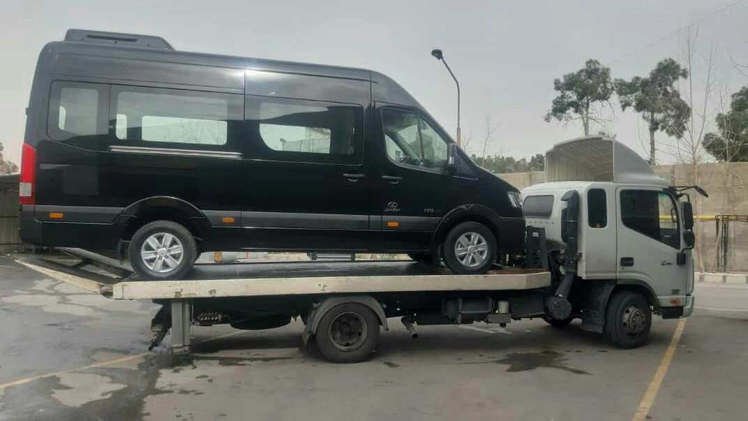Islamic ambulance and tow truck