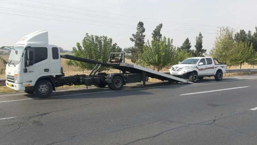 Islamic ambulance and tow truck