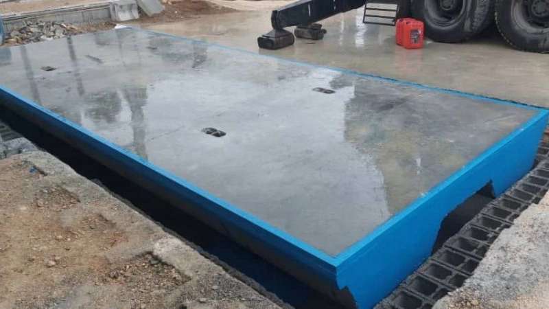 Shiraz Pak Tozin scale