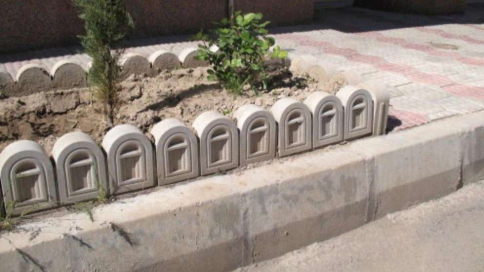 تنسيق حدائق وطاولة عمل محمدي