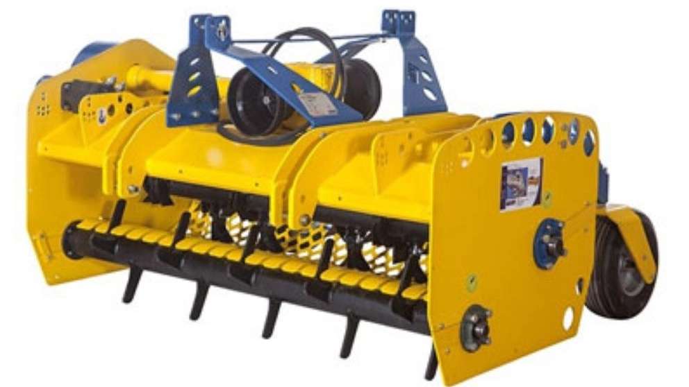 Moradi agricultural tools store