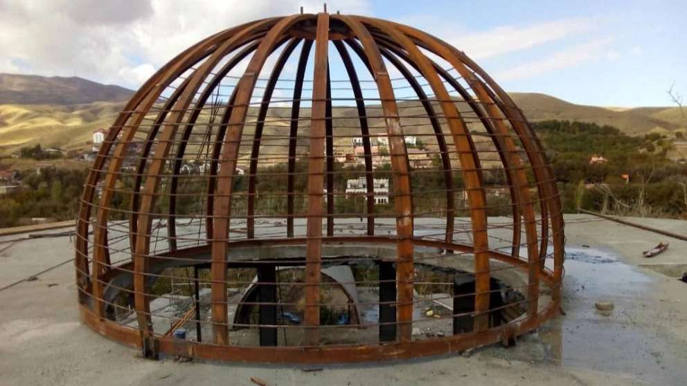 Rezai's spiral staircase and round staircase
