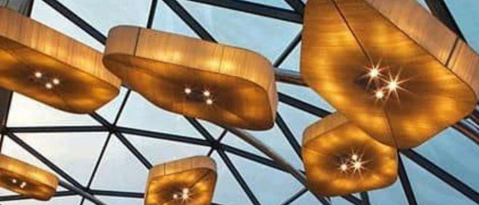 Selling all kinds of wooden chandeliers