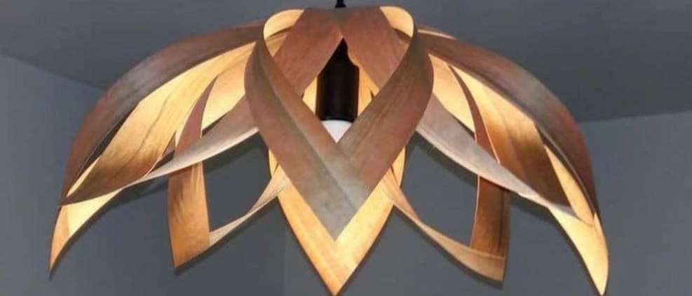 Selling all kinds of wooden chandeliers