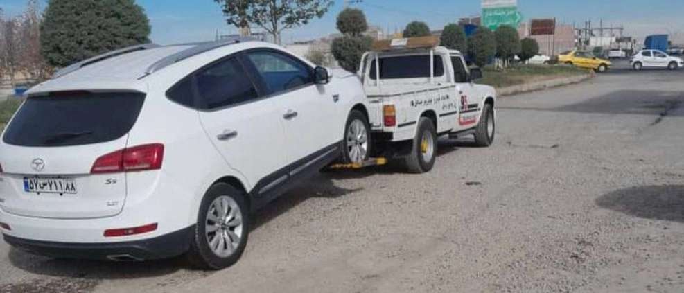 Miandoab tow truck rescue