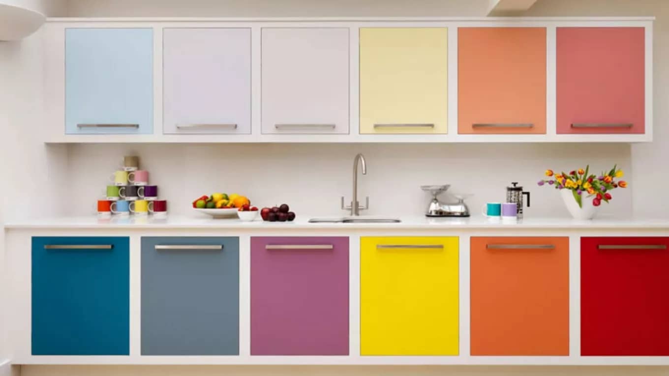 Painting cabinet parts
