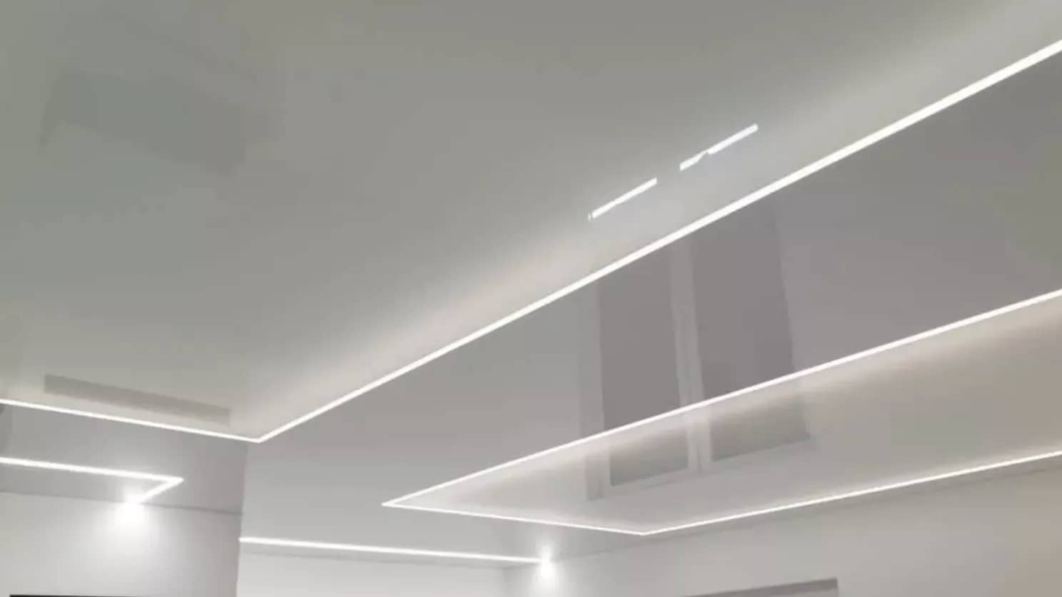 نور خطی چیست؟