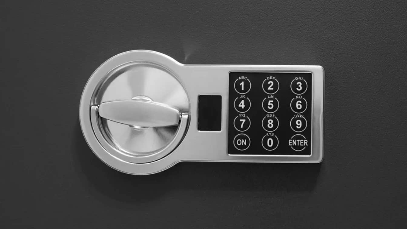 Esfandi safe deposit box