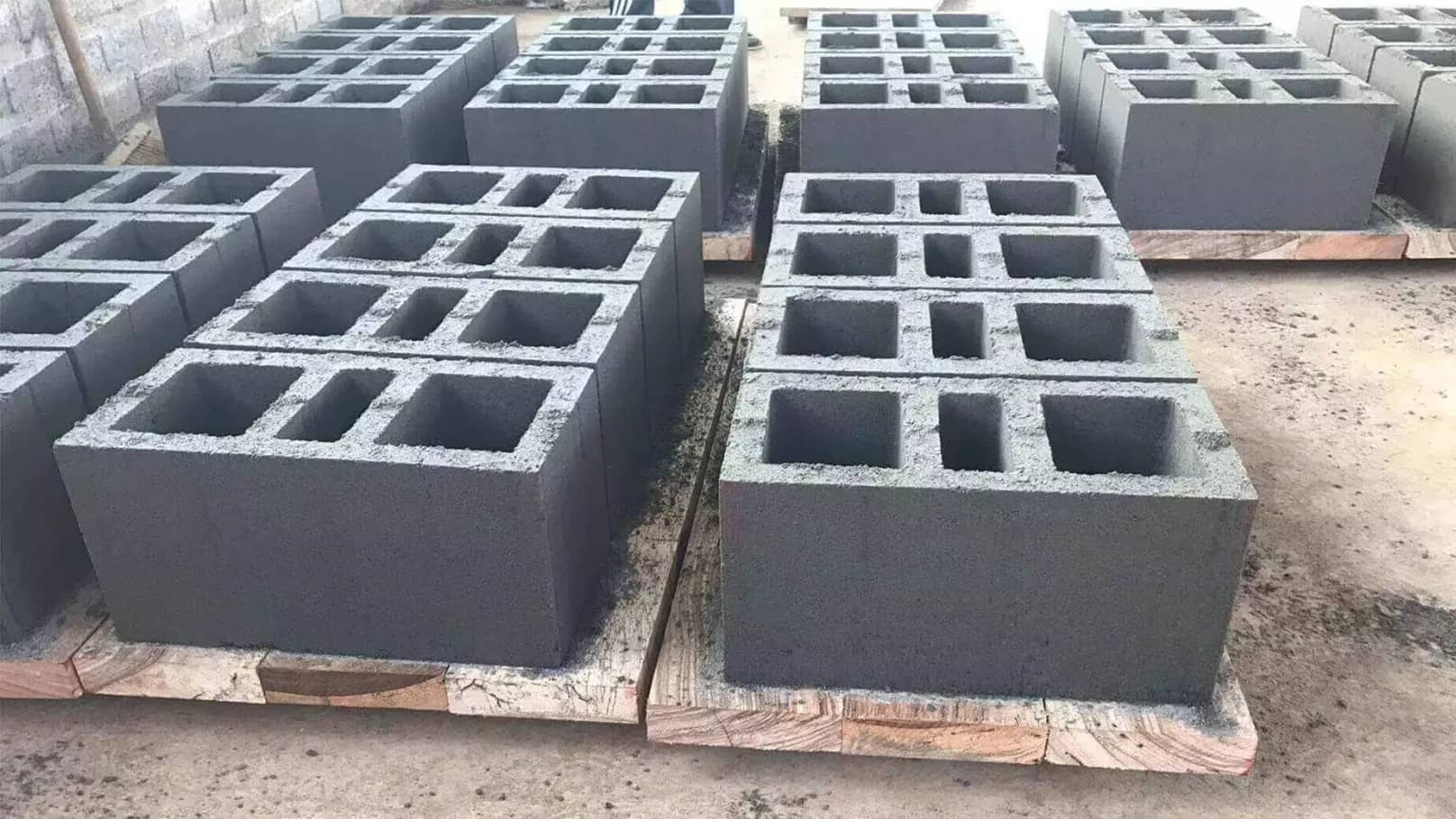 مواد تشکیل دهنده سنگ بلوک سیمانی