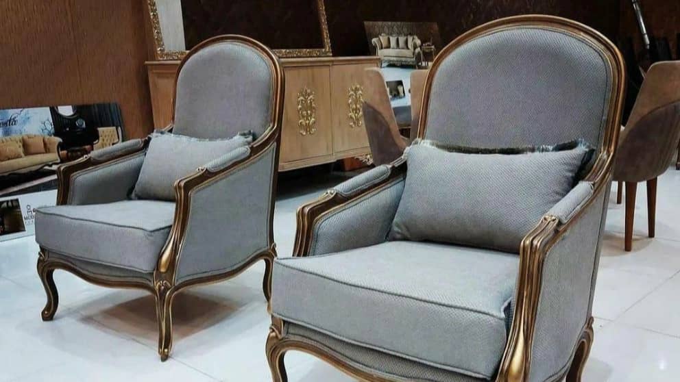 إنتاج أريكة معين