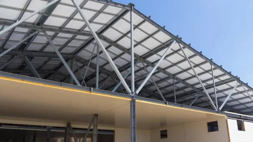 Neginplast panelistleri