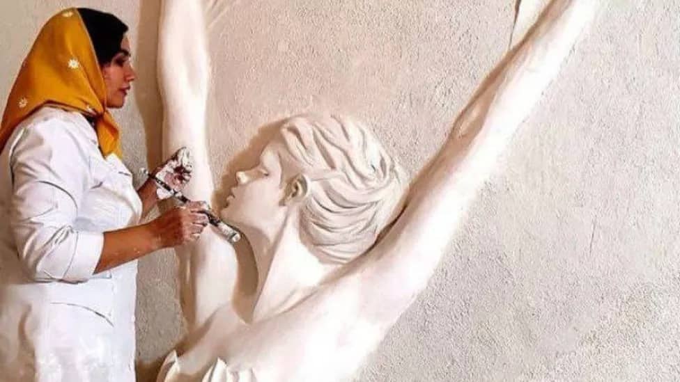 Hosseini'nin modern sıva tasarımı ve uygulaması