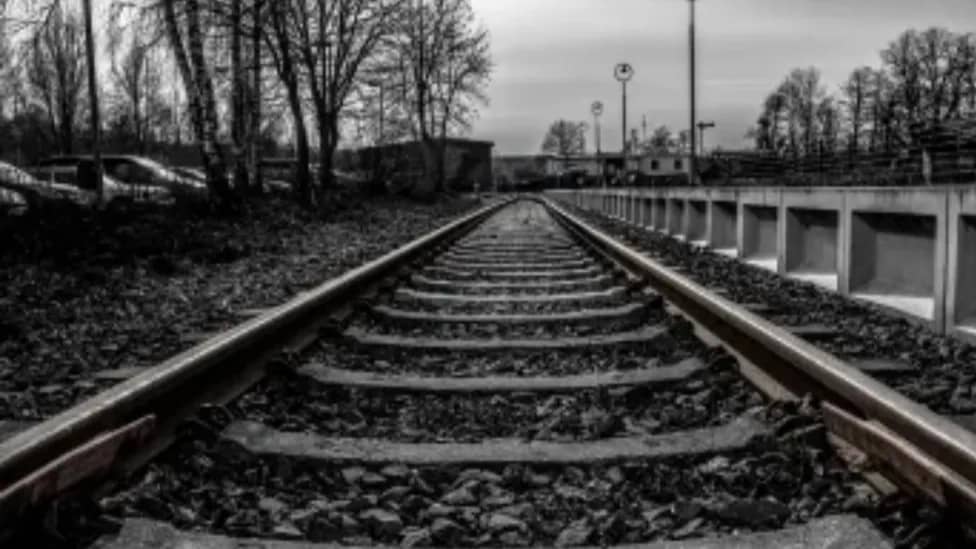 فروش ریل قطاری