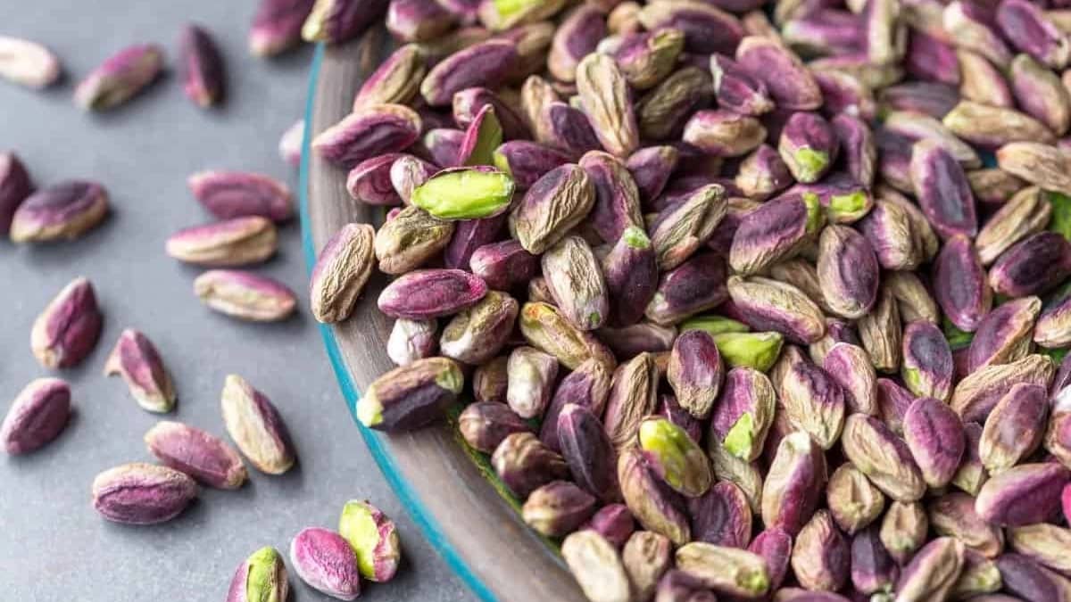 مغز پسته گندمی در رفسنجان