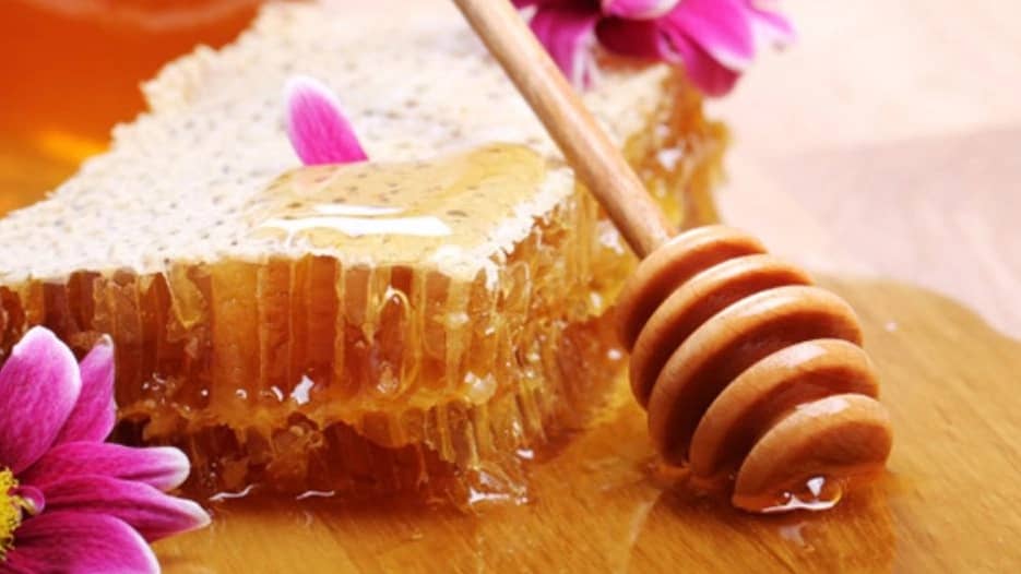 فروش عسل طبیعی کوئین در گرگان