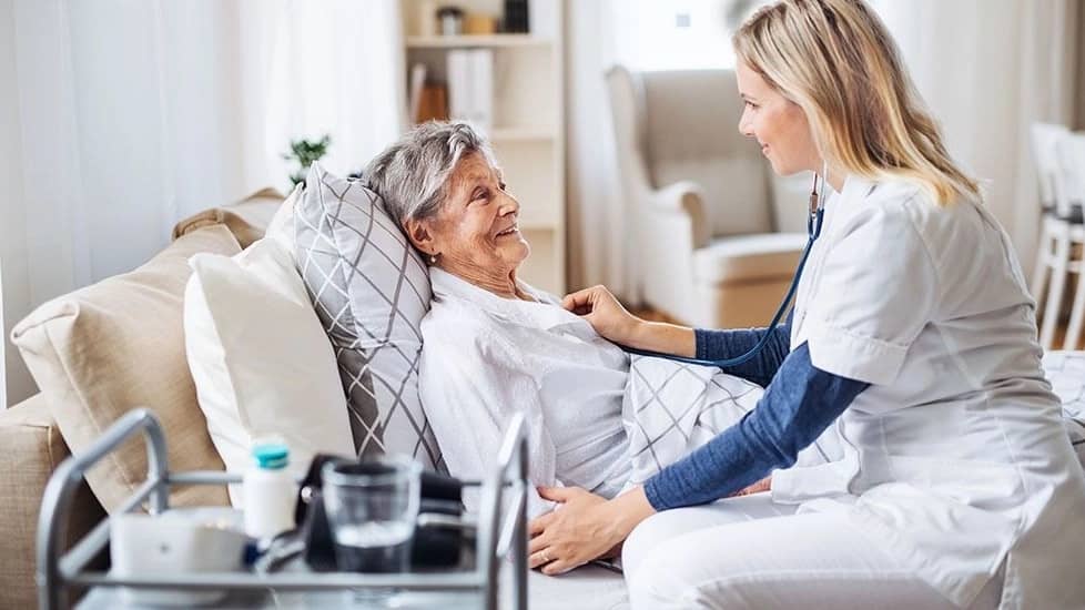 بهترین مرکز خدمات پرستاری در منزل در ارومیه