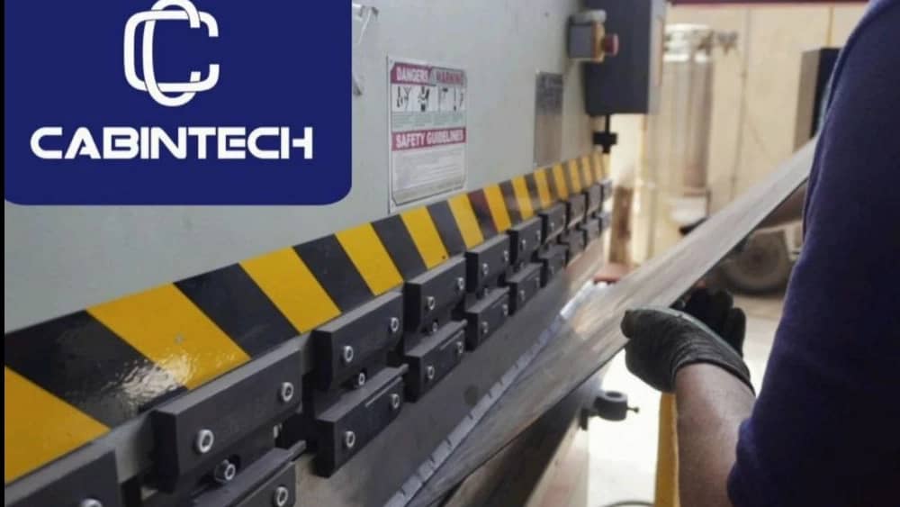 خدمات خم‌کاری ورق با دستگاه پرس برک CNC