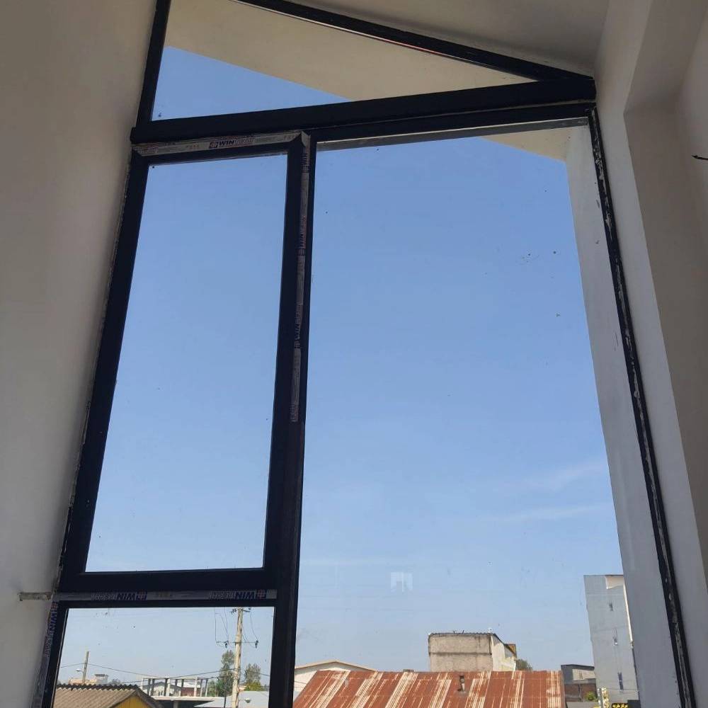 درب و پنجره دوجداره