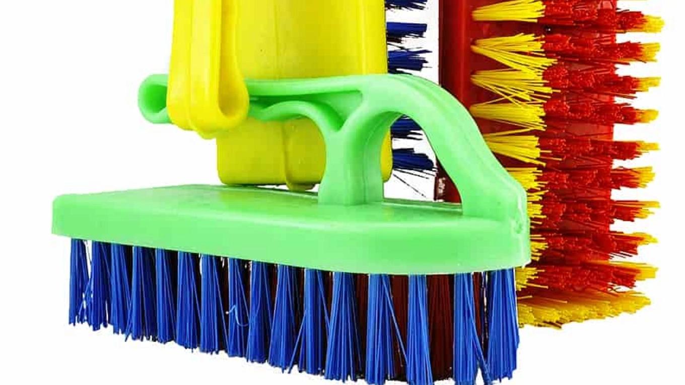 cleaning brush