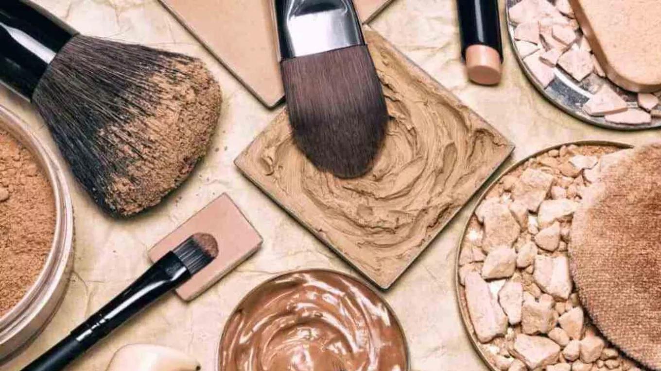 أهم العوامل في الحفاظ على مستحضرات التجميل