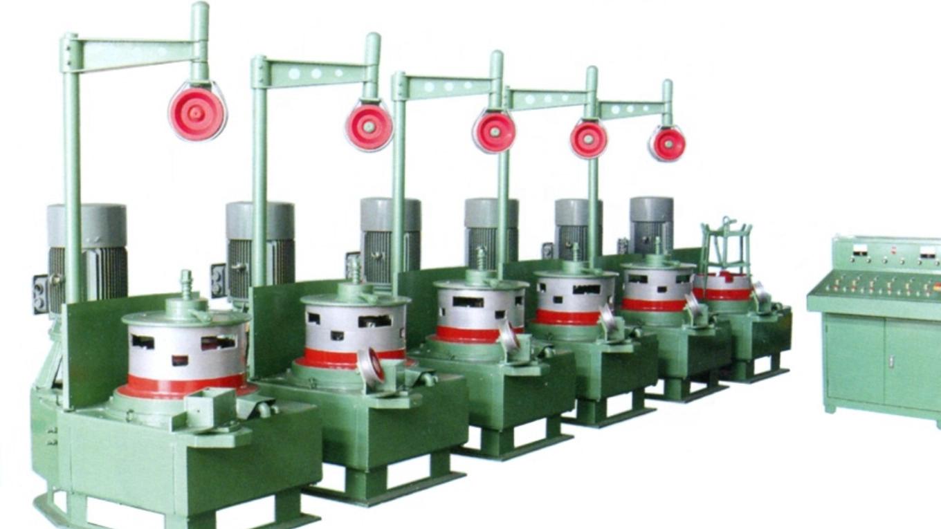 Wire tensioning device