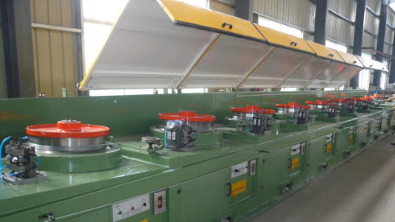Types of wire tensioning devices
