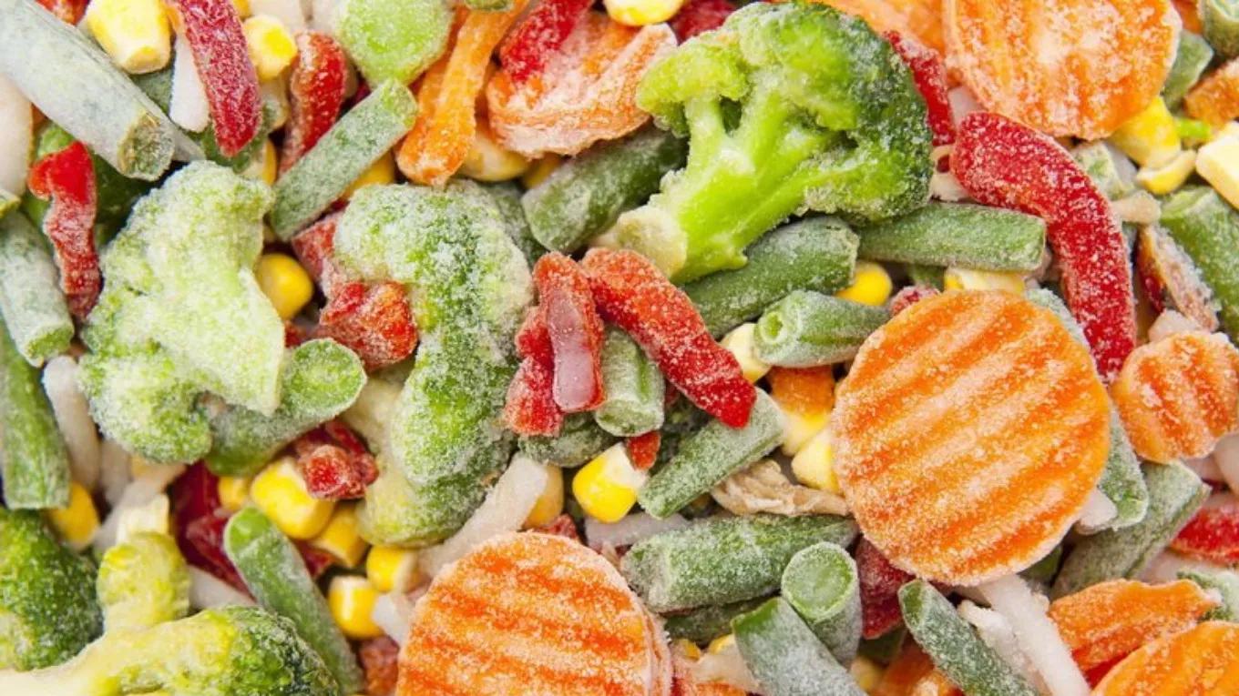 How long does food last in the freezer?