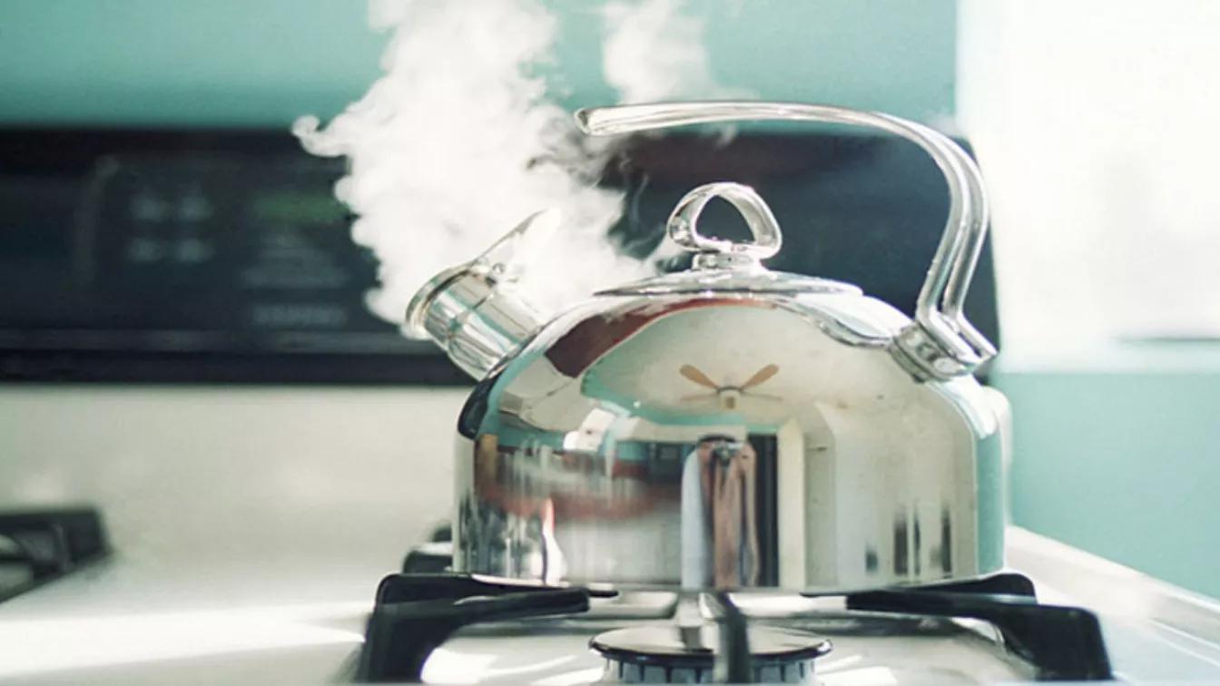 How to use kettle and teapot