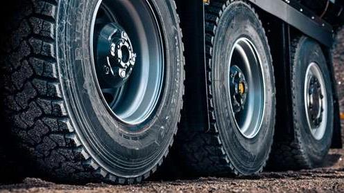 What is the structure of different tires?