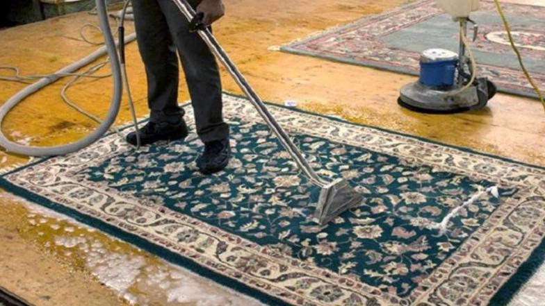 Carpet washing machine and equipment needed for carpet washing