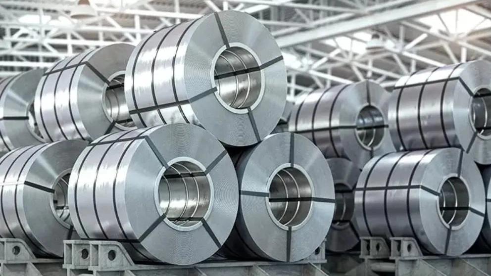 The difference between black and galvanized steel sheet