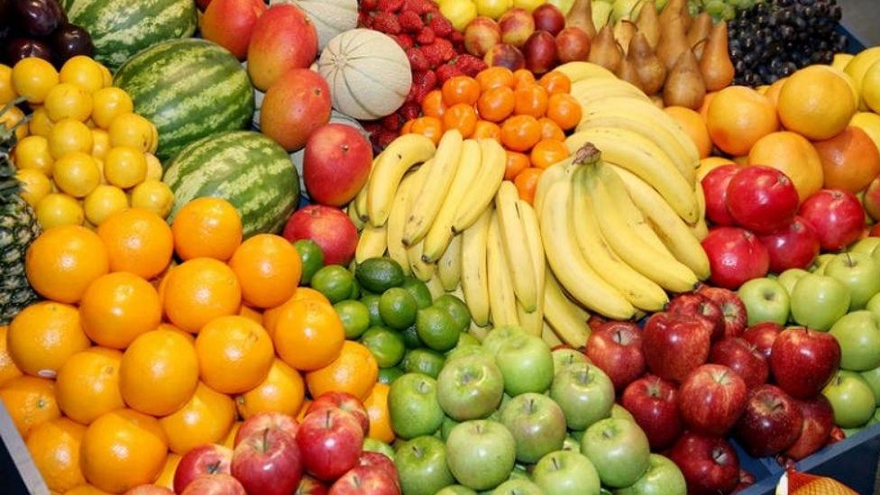 Properties of summer fruits