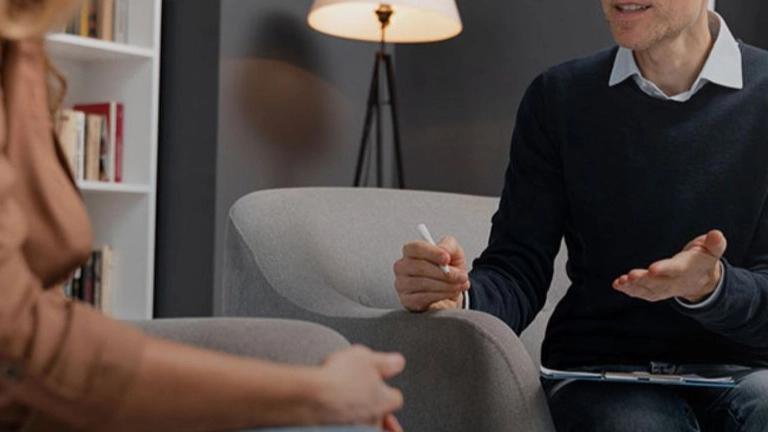 What is psychotherapy? Who is a psychotherapist? Everything you need to know about it