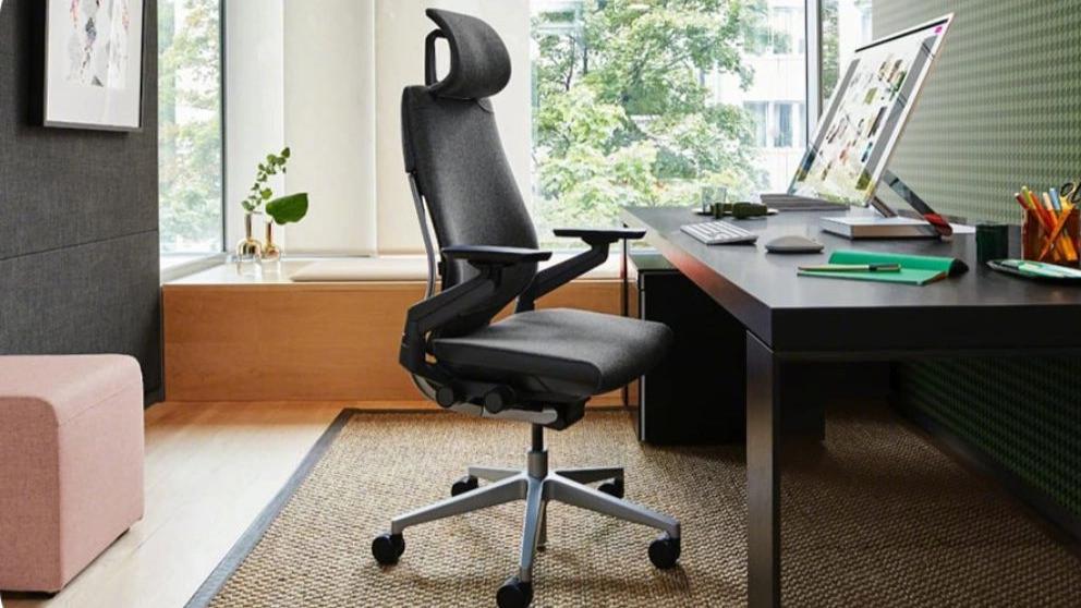 What is the management chair and its difference from other office chairs