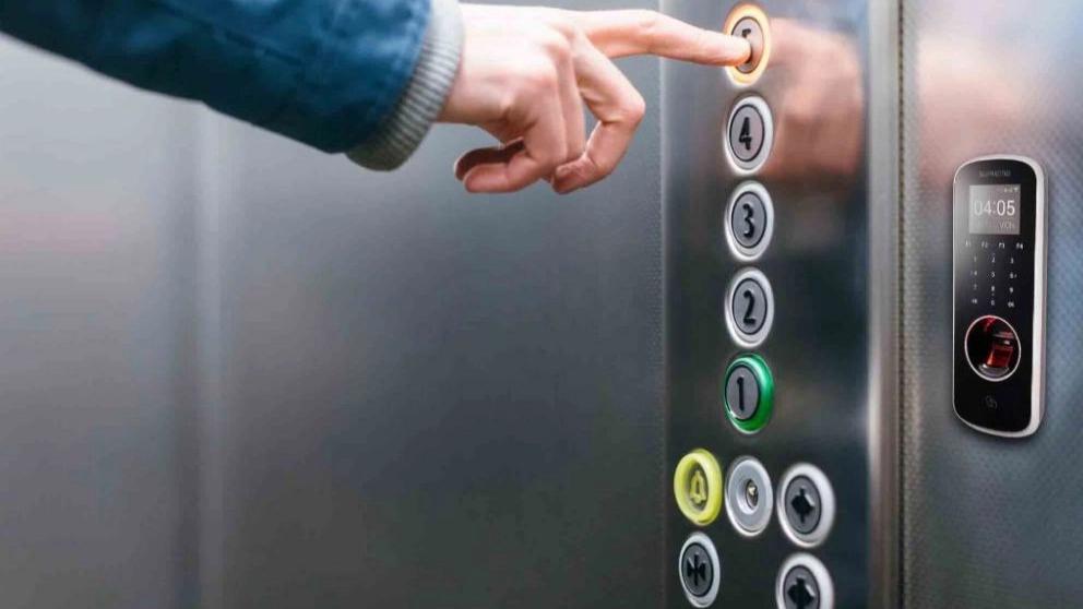 The role of each elevator button