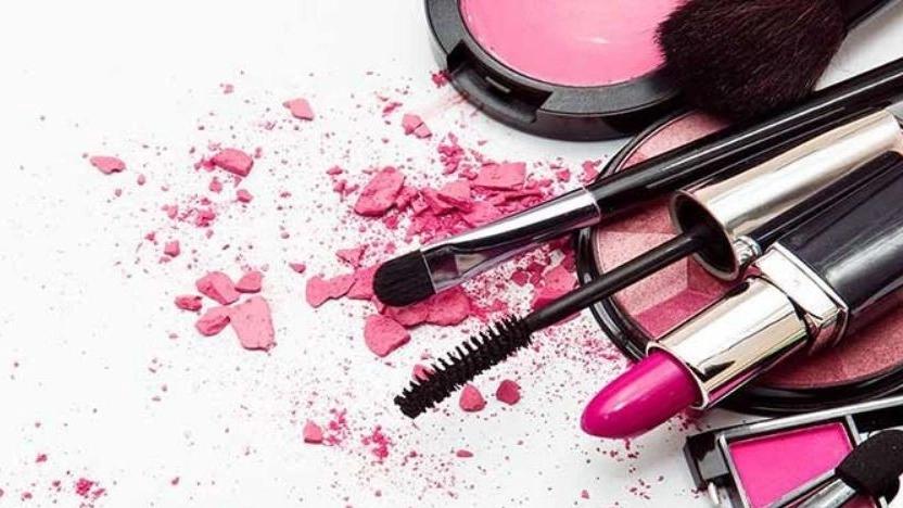 Important points in buying cosmetics