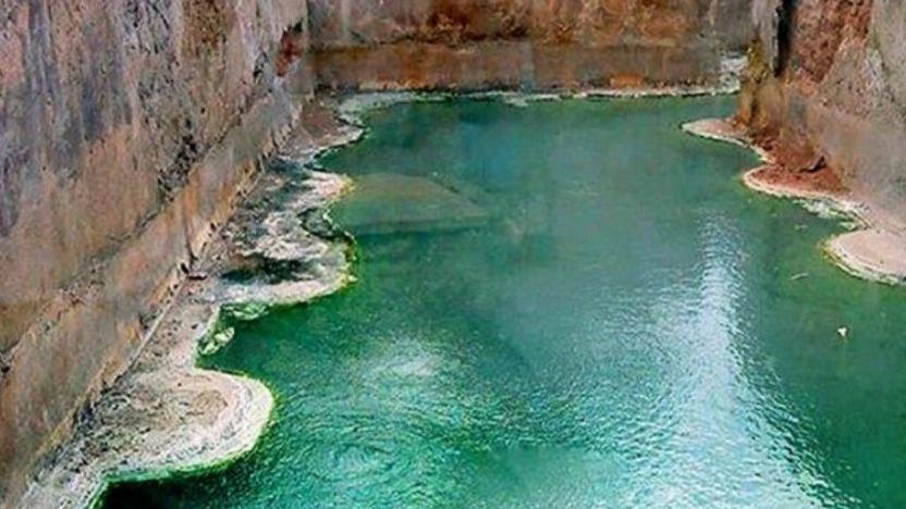 Types of hot springs and their characteristics