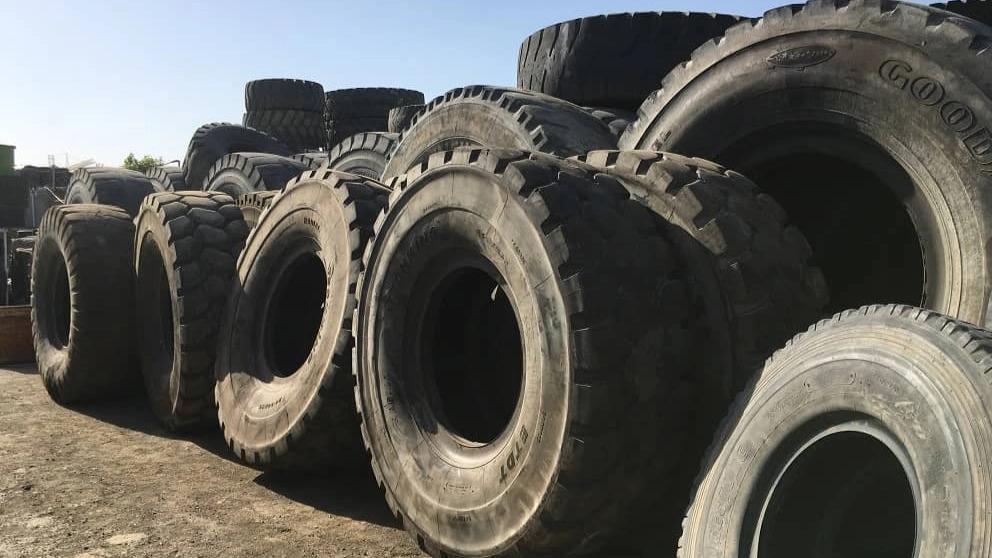 المطاط النفايات المعدنية