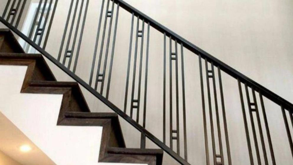 Metal merdiven çeşitlerini tanımak