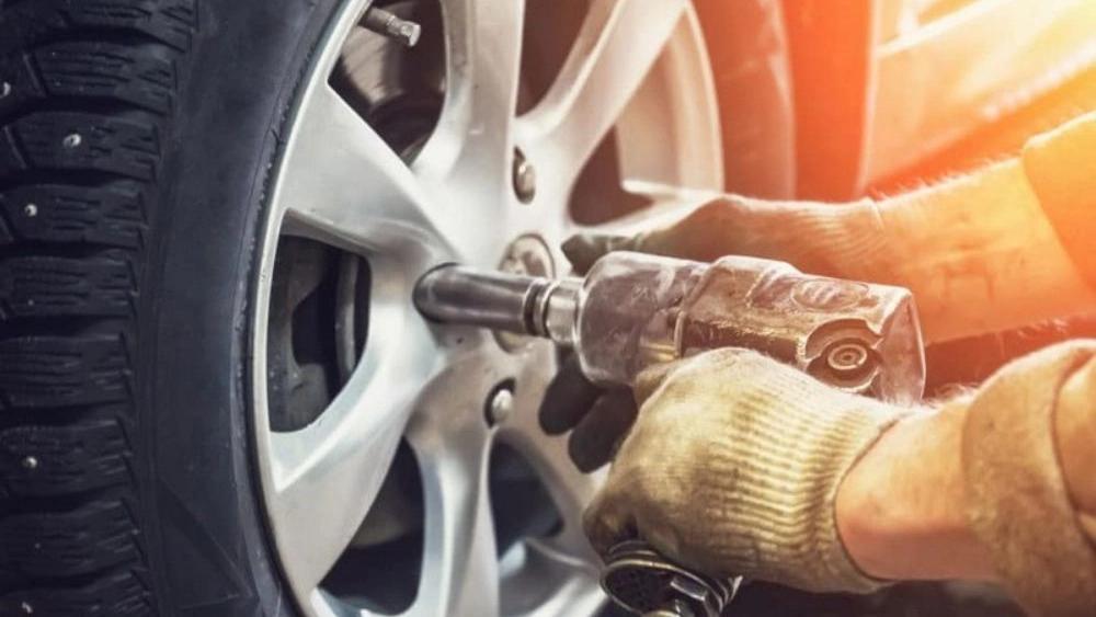 What is the air box tool?
