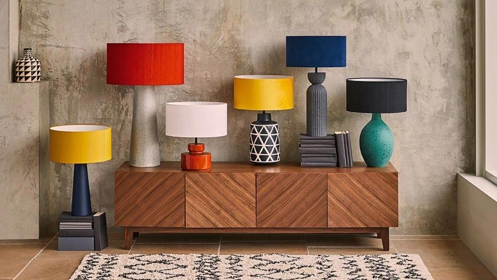 What is the use of lampshade?