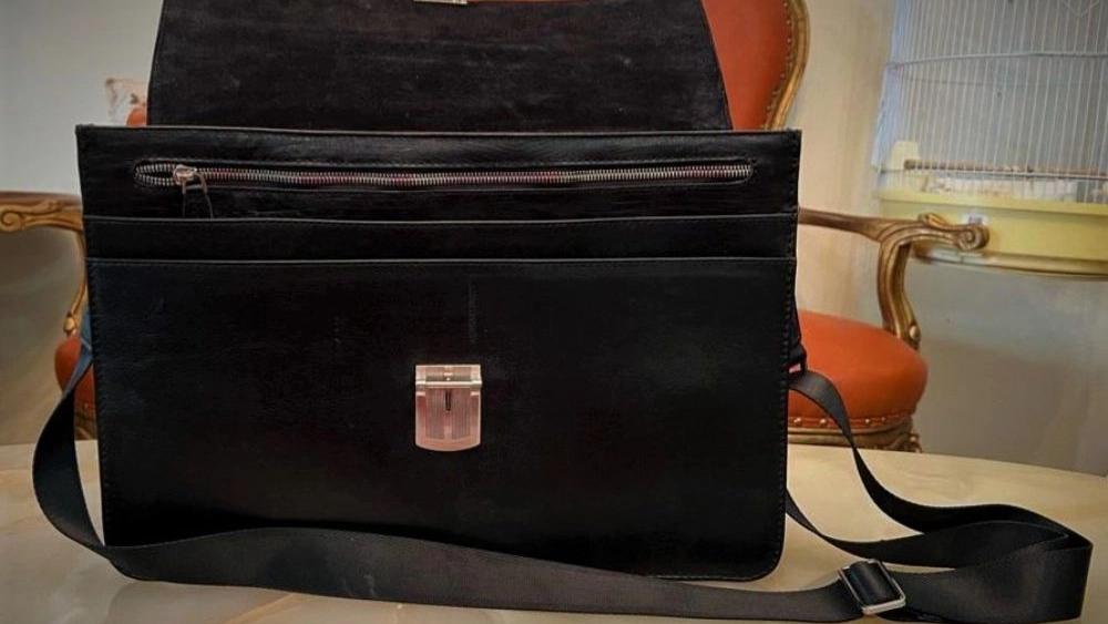 The price of buying office leather bags + special sale